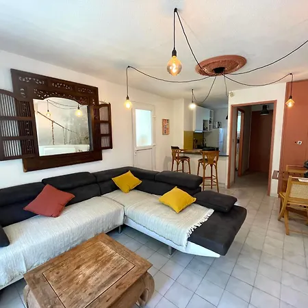 Cocon Douillet Avec Jardin Pres De La * Carqueiranne